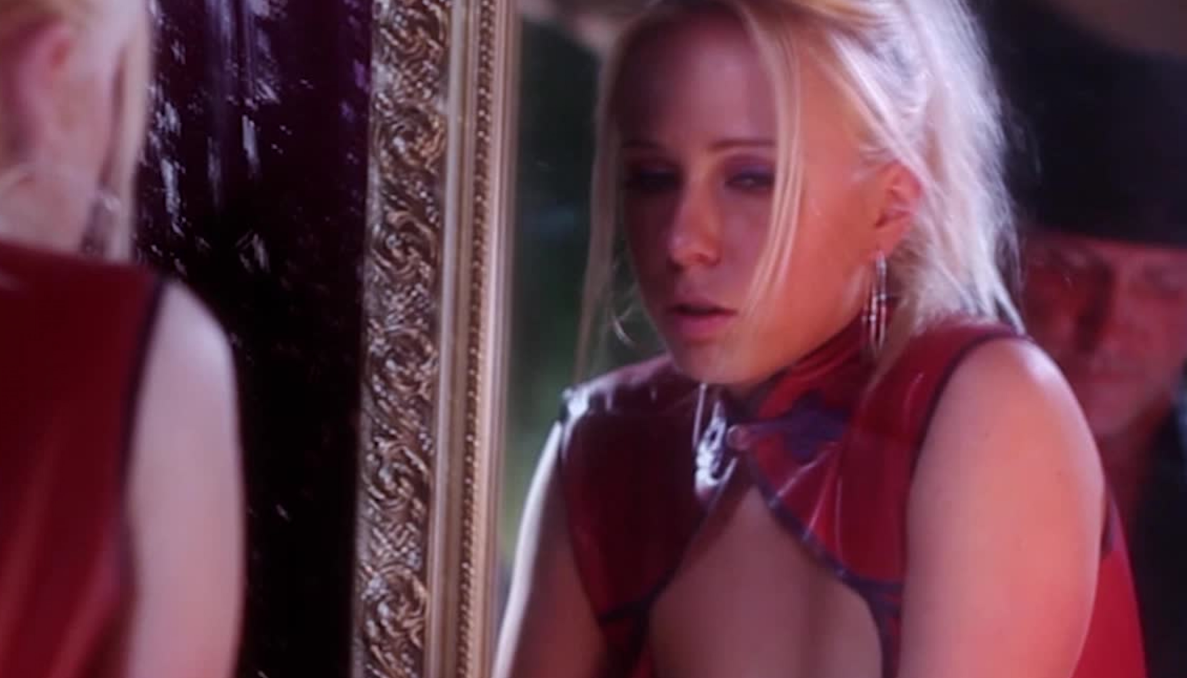 Exclusive Leather babe gets cum Vidz Flix scene