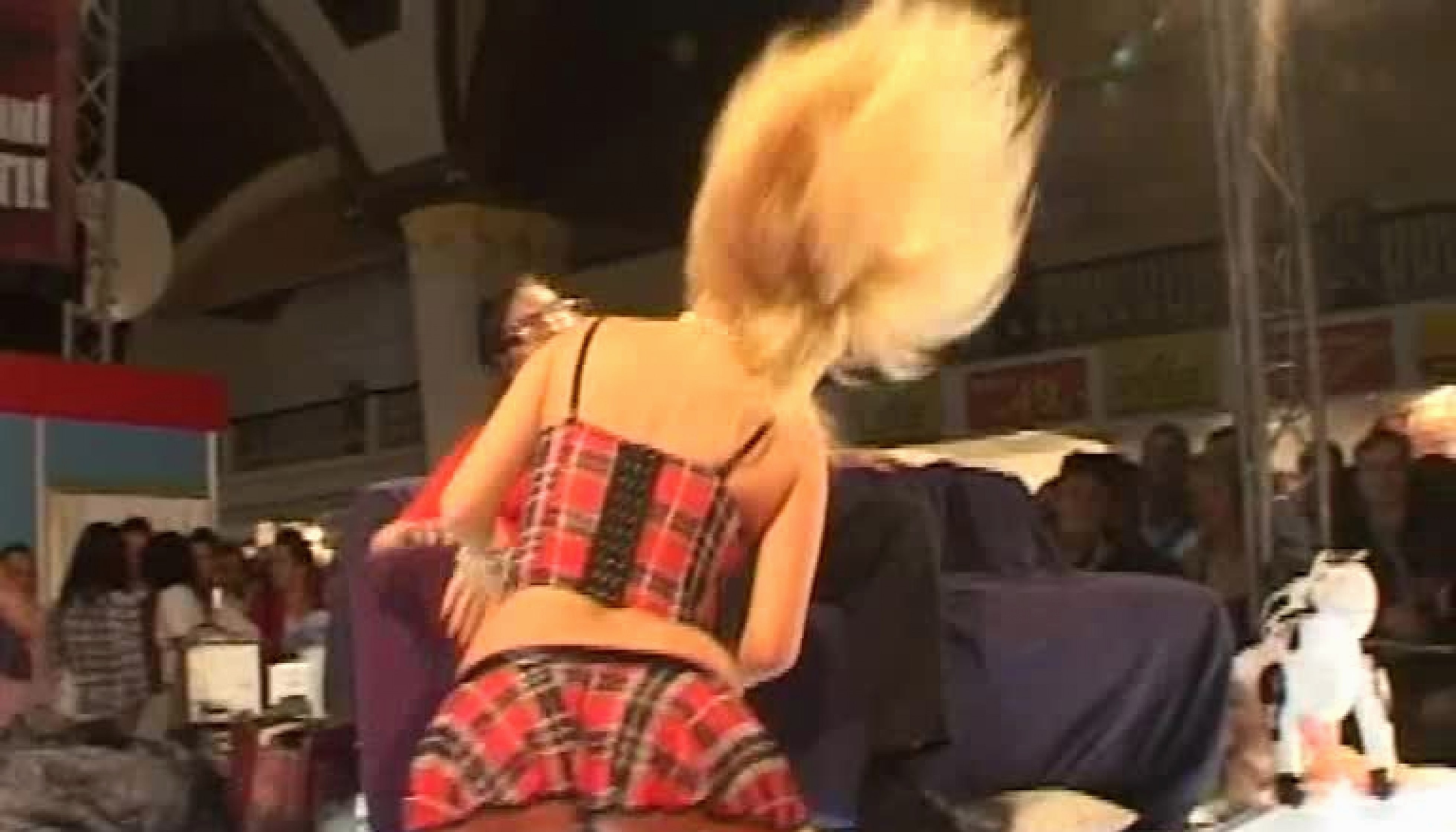 Exclusive Blonde whippes slave live Vidz Flix scene
