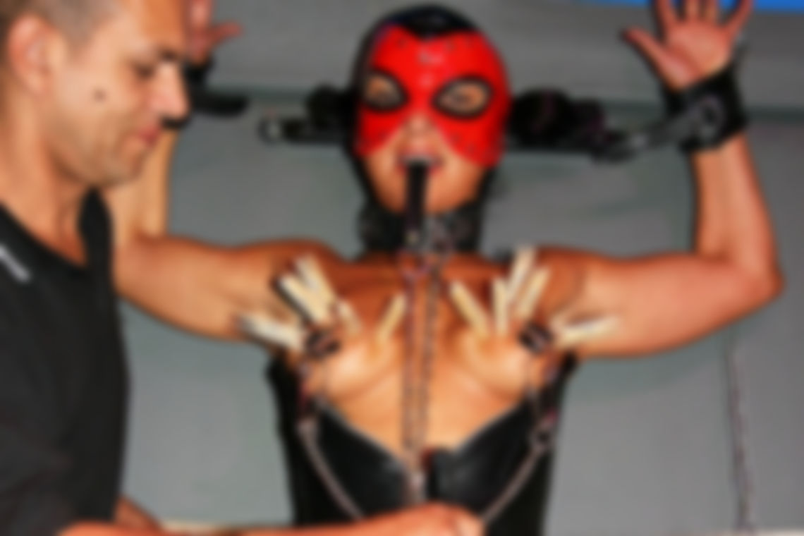 Exclusive clip fetish labia Vidz Flix scene