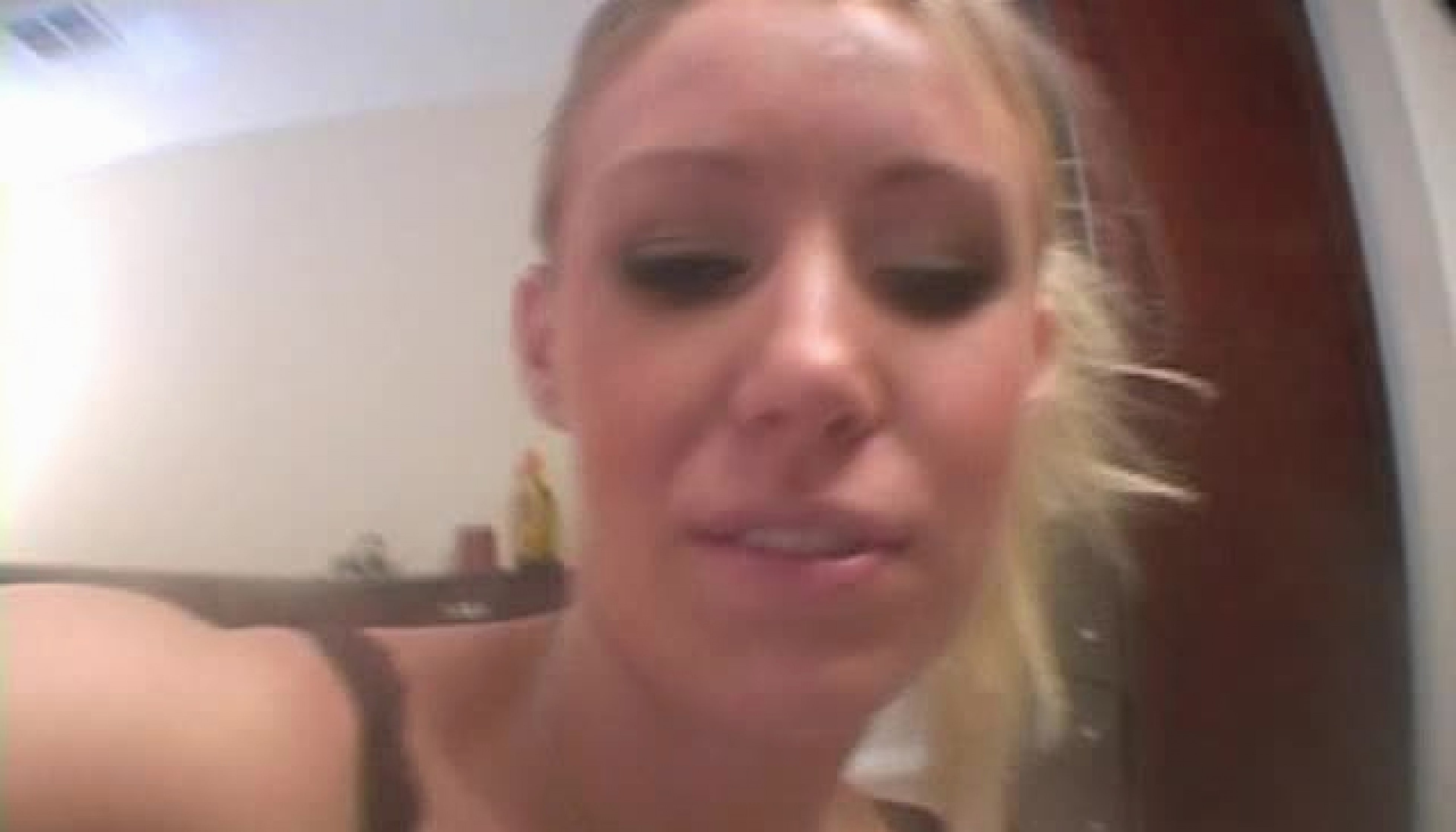 Exclusive Foot fetish in girlfriend videos Vidz Flix scene