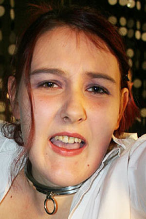Follow Annalena BZ on Vidz Flix