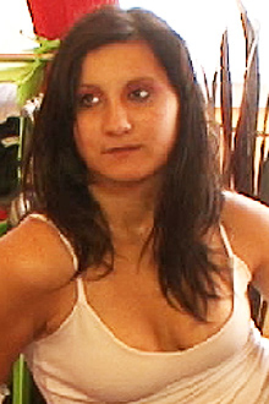 Larissa Bz