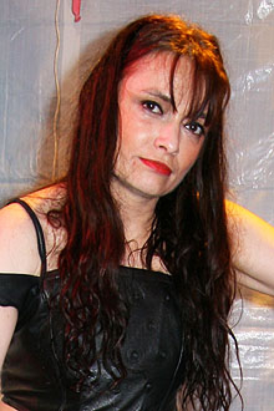 Clara Bz