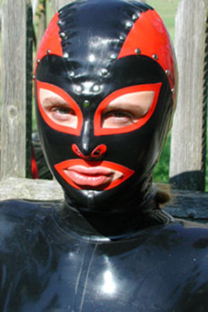 Follow Marketa Nylon on Vidz Flix