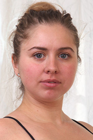 Follow Ana Belove on Vidz Flix