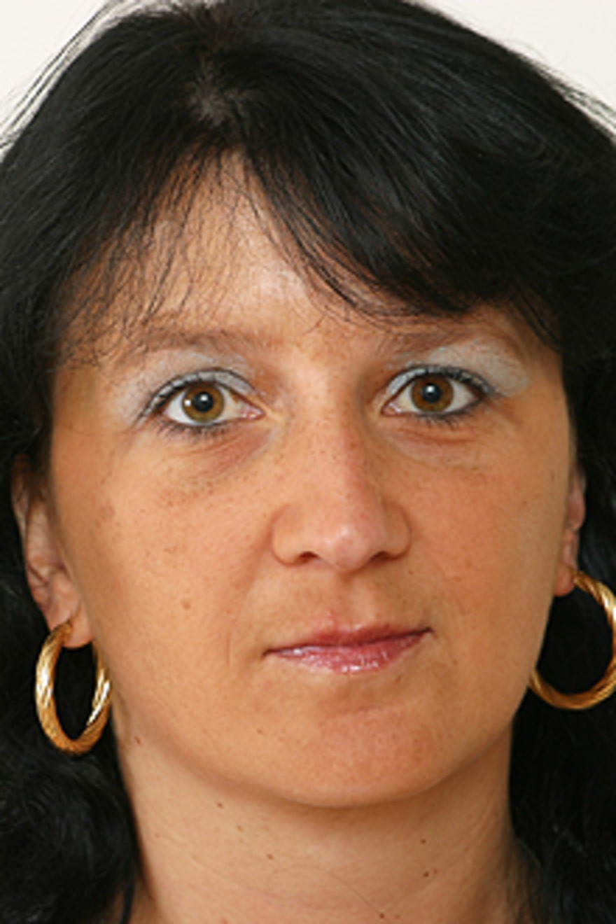Alisa B.