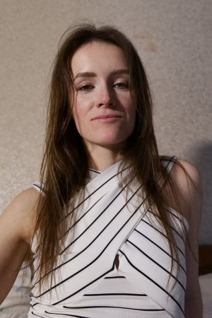 Follow Elisa Swan on Vidz Flix