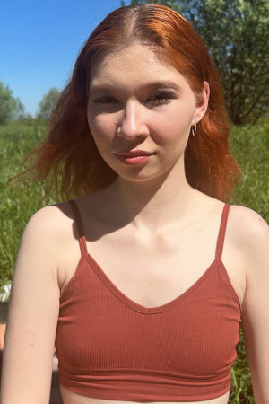 Follow Mia Murkovski on Vidz Flix